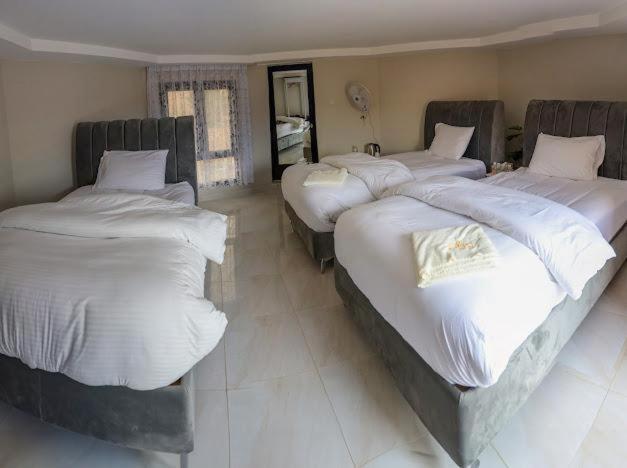 Safari Desert Camp Resort Shāhiq