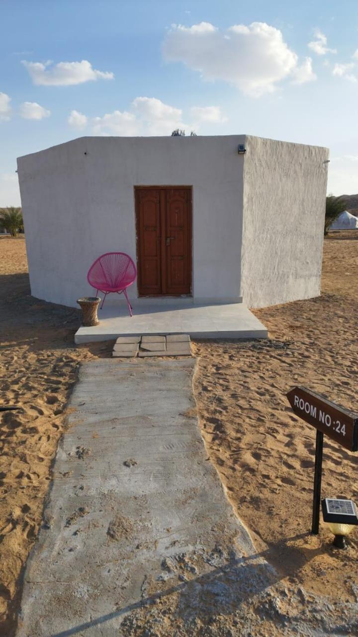 Resort Safari Desert Camp Shāhiq