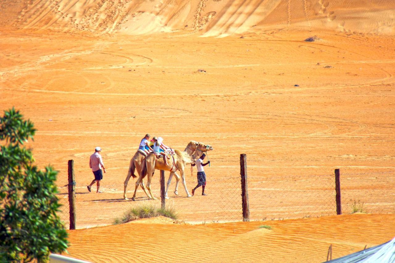 Safari Desert Camp Shāhiq